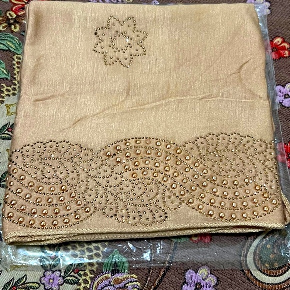 Hijab  jersey material  dark beige Light tan with design made in Dubai UAE - Picture 9 of 9